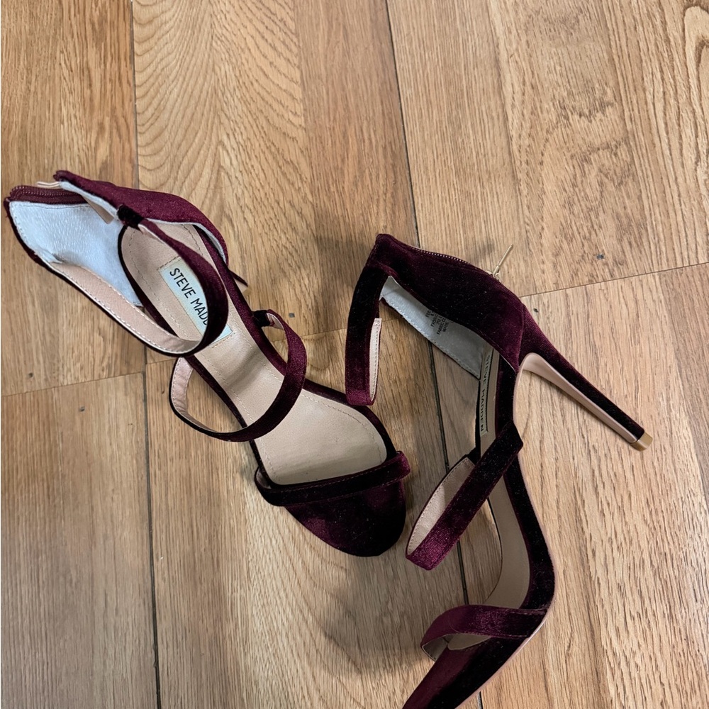 Steve Madden Dark Red Velvet Heels